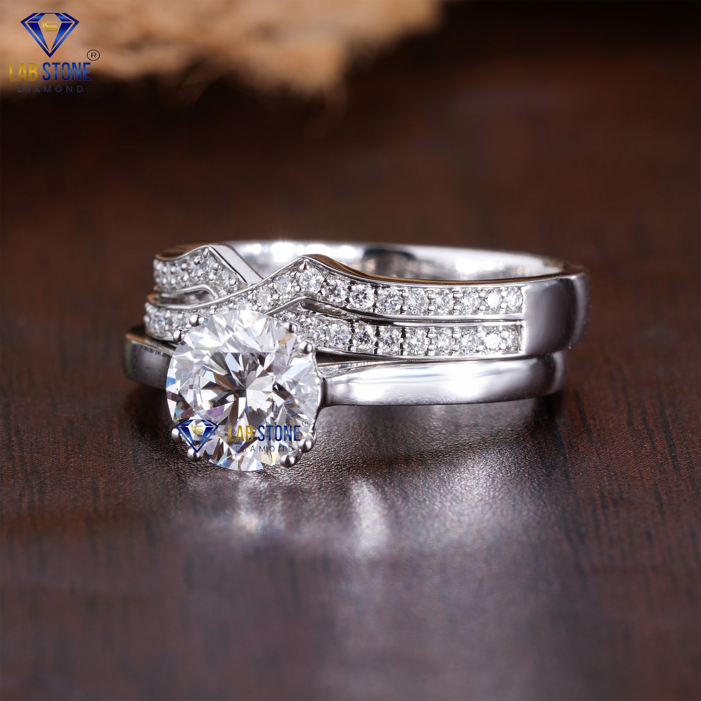 1.41 TDW Round Cut Women’s Diamond Ring with Band