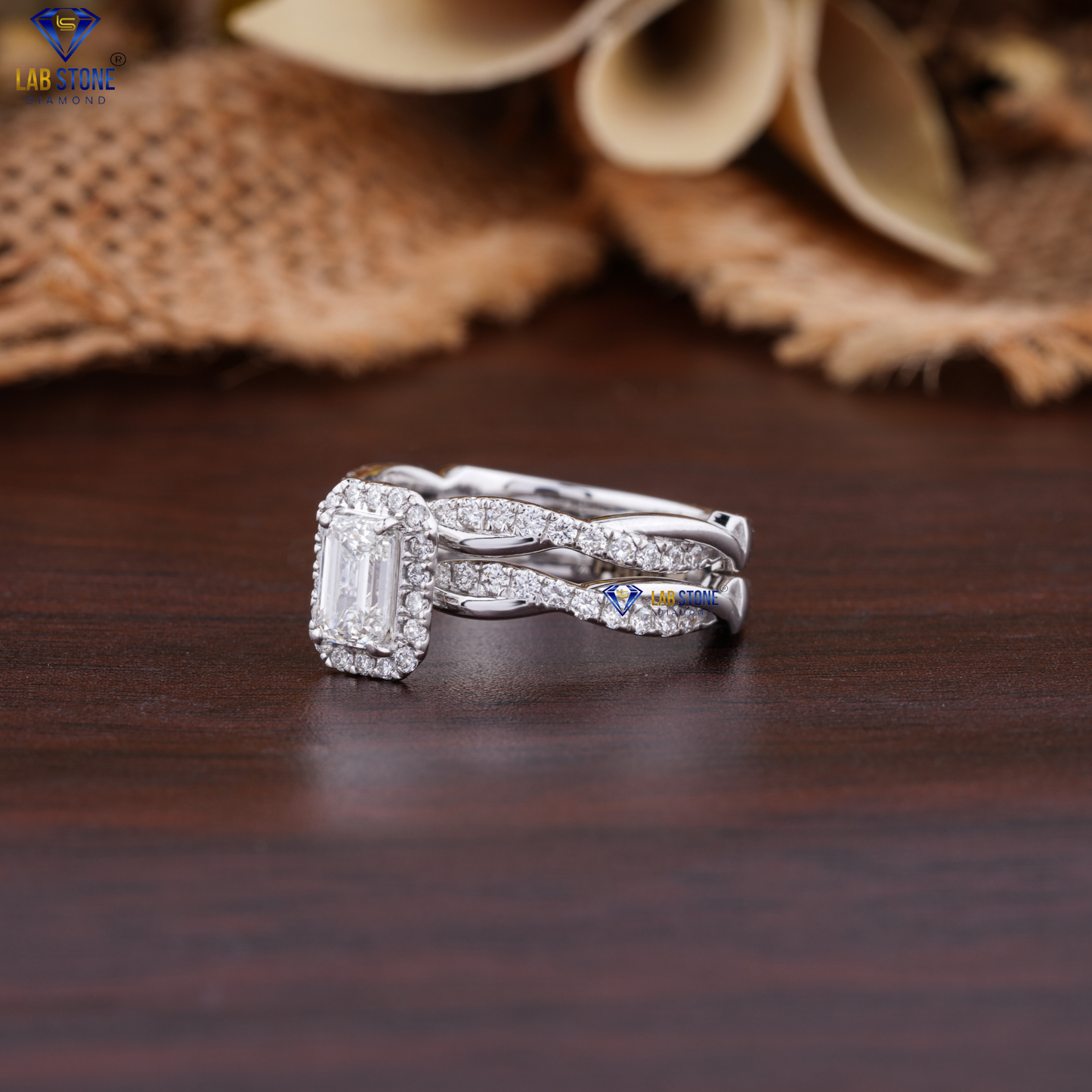 1.05 TDW Emerald & Round Cut Diamond Ring with Band