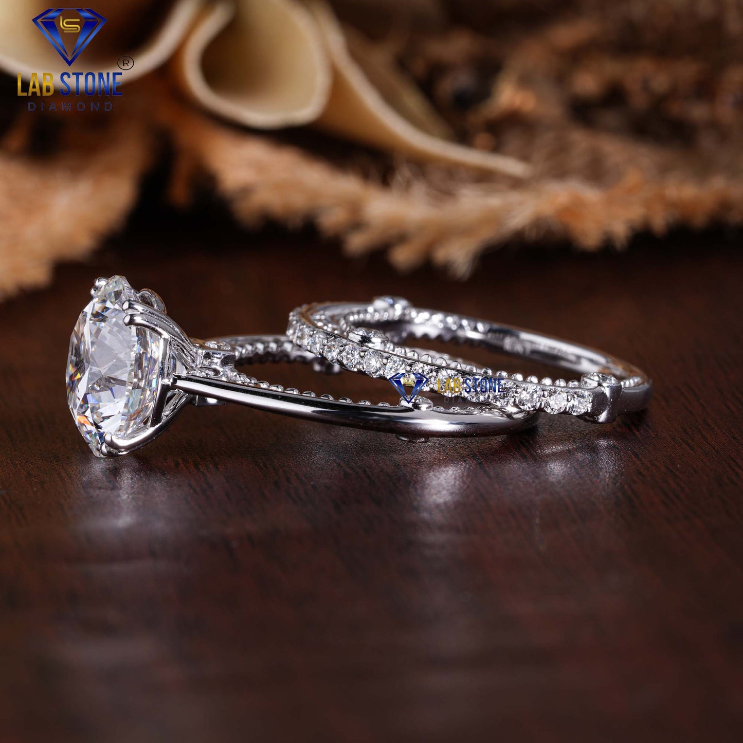 5.469 TDW Round Cut Women’s Diamond Ring with Band