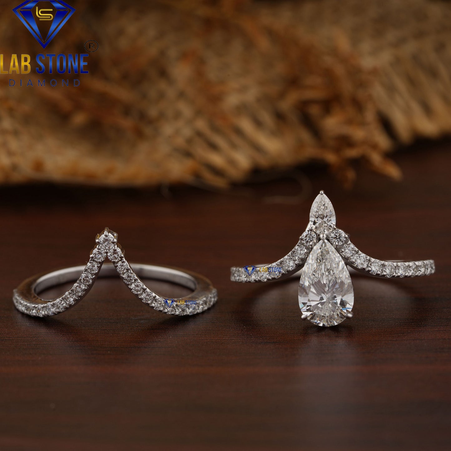 1.821 TDW Pear & Round Cut Diamond Ring with Matching Band