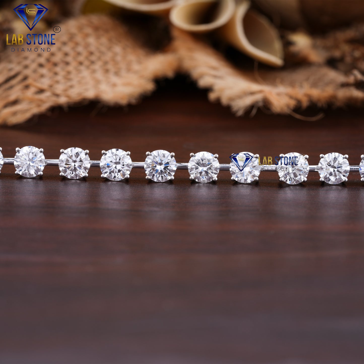 6.09 TDW Round Cut Diamond Slider Bracelet