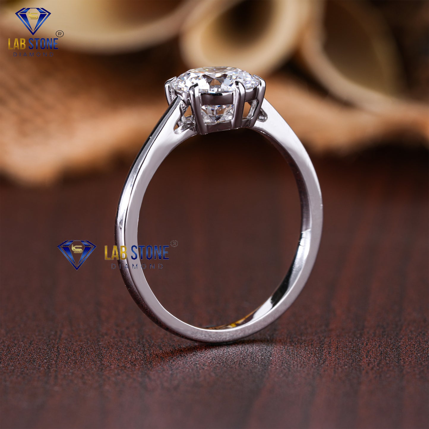 1.22 TDW Round Cut Diamond Women’s Solitaire Ring