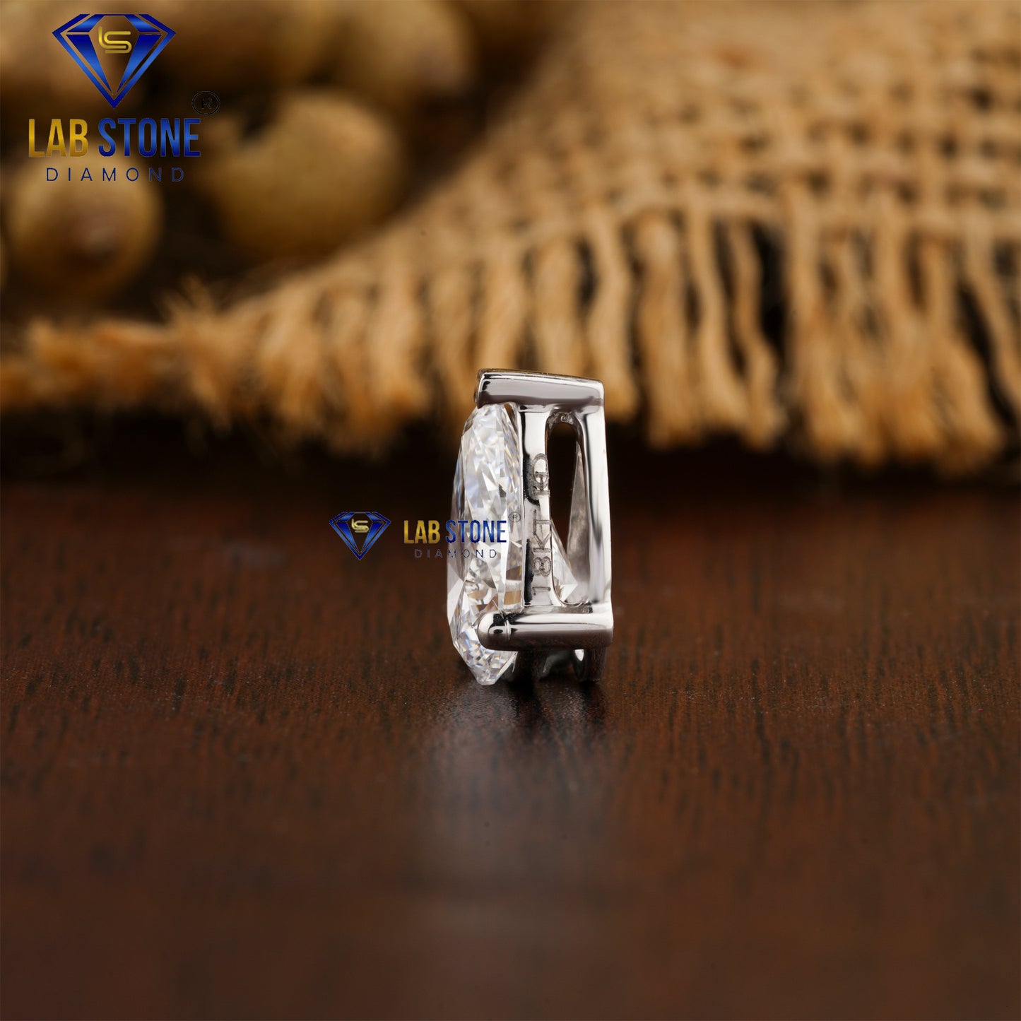 1.06 TDW Pear Cut Diamond Solitaire Pendant