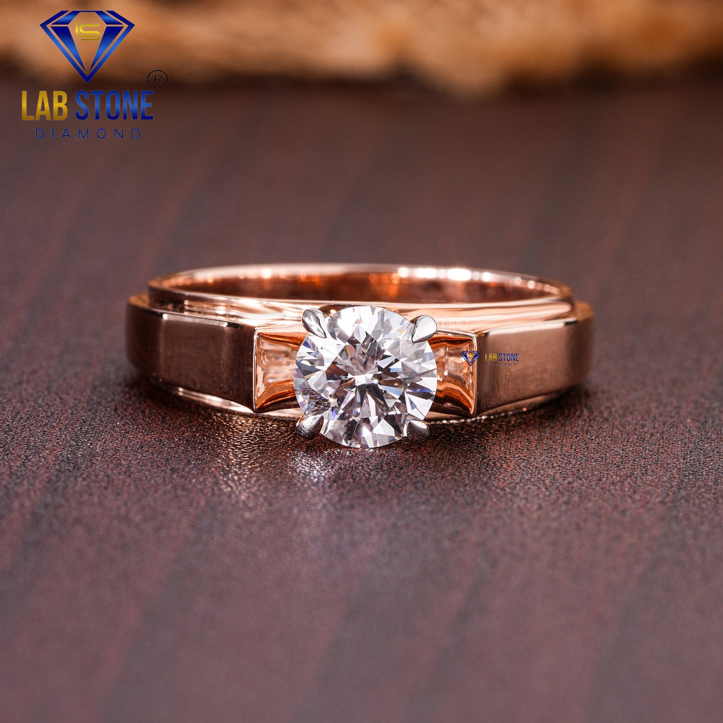 1.00 TDW Round Cut Diamond Solitaire Engagement Ring