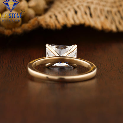 2.50 TDW Radiant Cut Diamond Women's Solitaire Ring