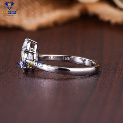 1.50 TDW Pear Cut Diamond Women’s Solitaire Ring