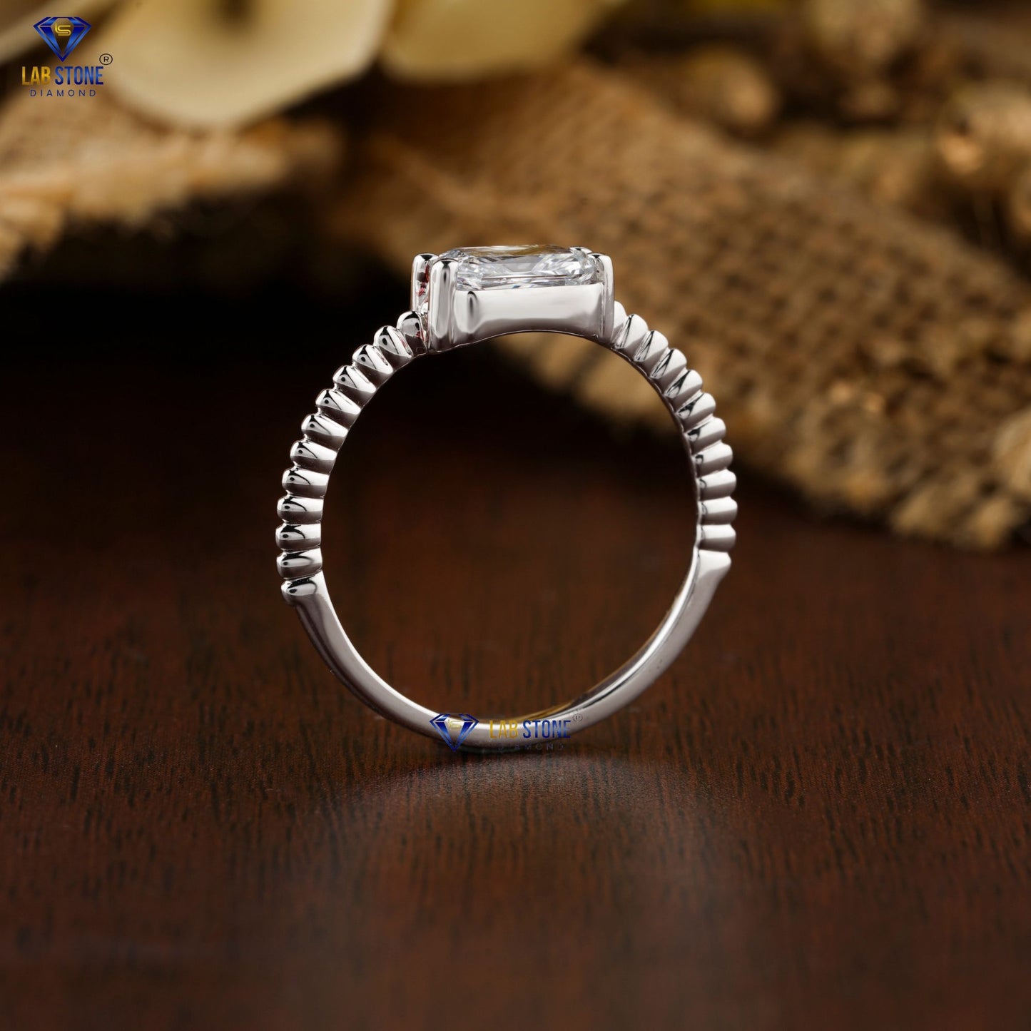 0.93 TDW Radiant Cut Women’s Solitaire Diamond Ring