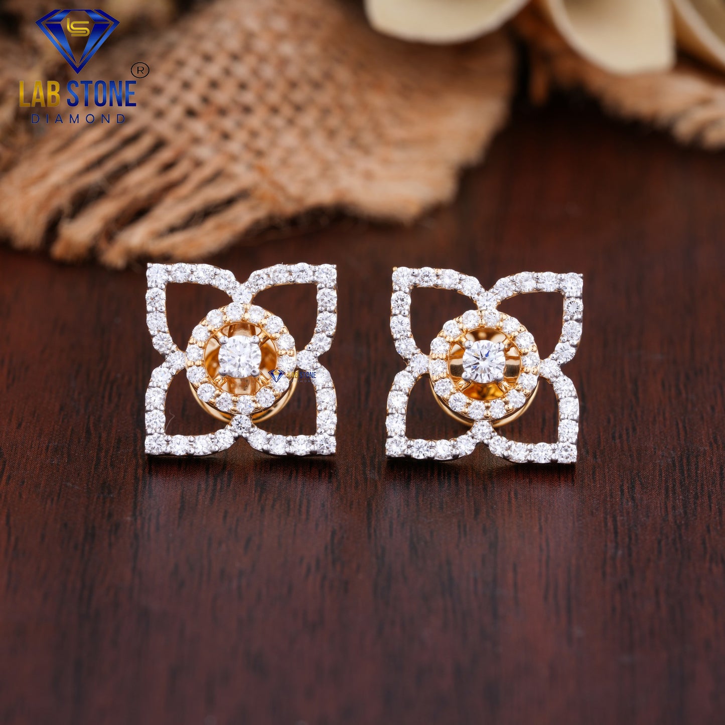 1.10 TDW Round Cut Diamond Stud Earring