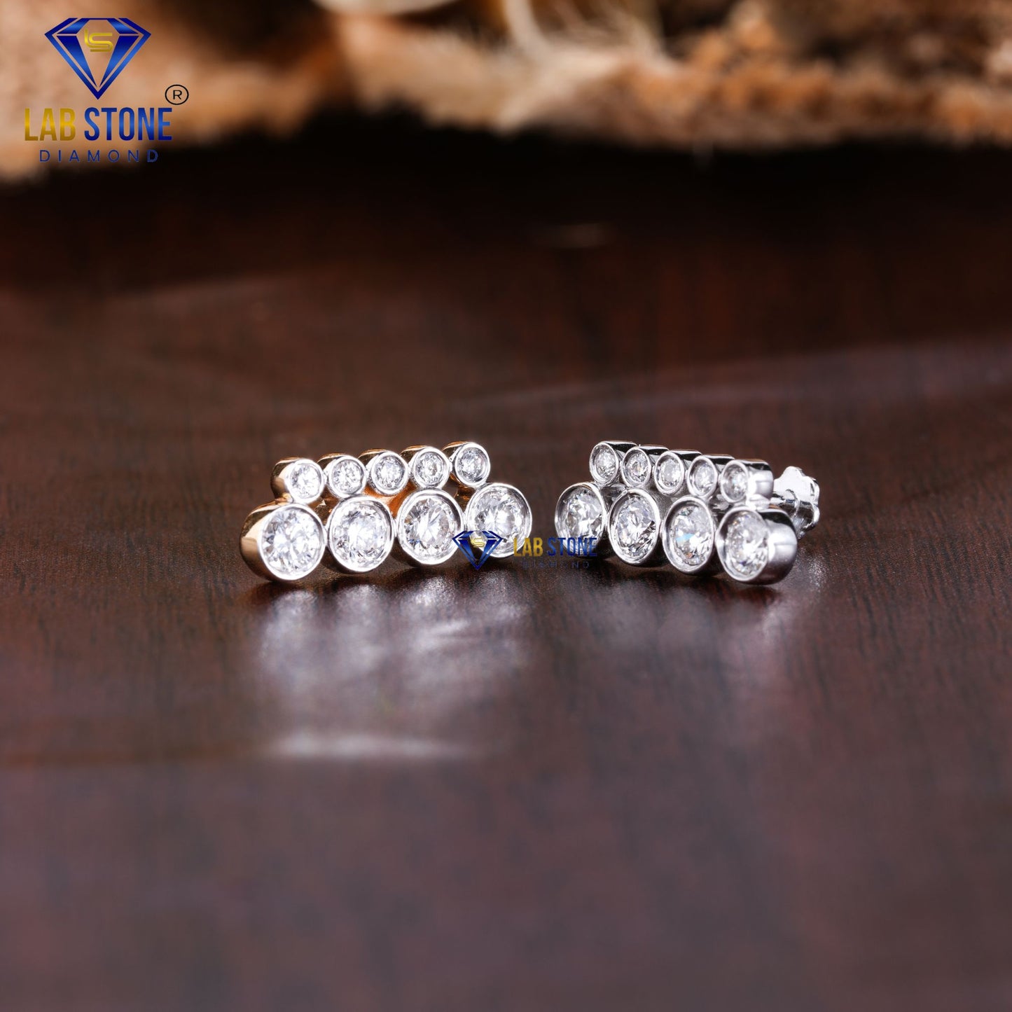 0.94 TDW Round Cut Diamond piercing