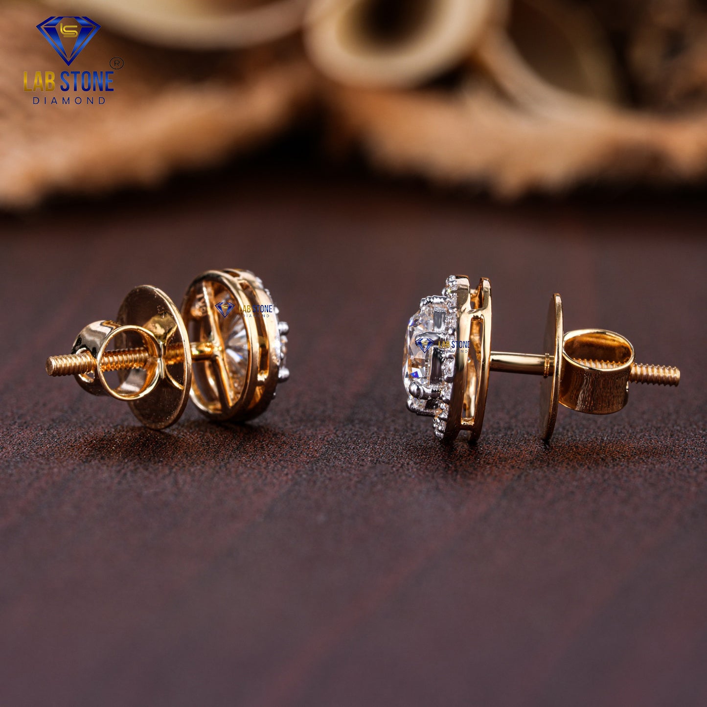 1.43 TDW Round Cut Diamond Stud Earring
