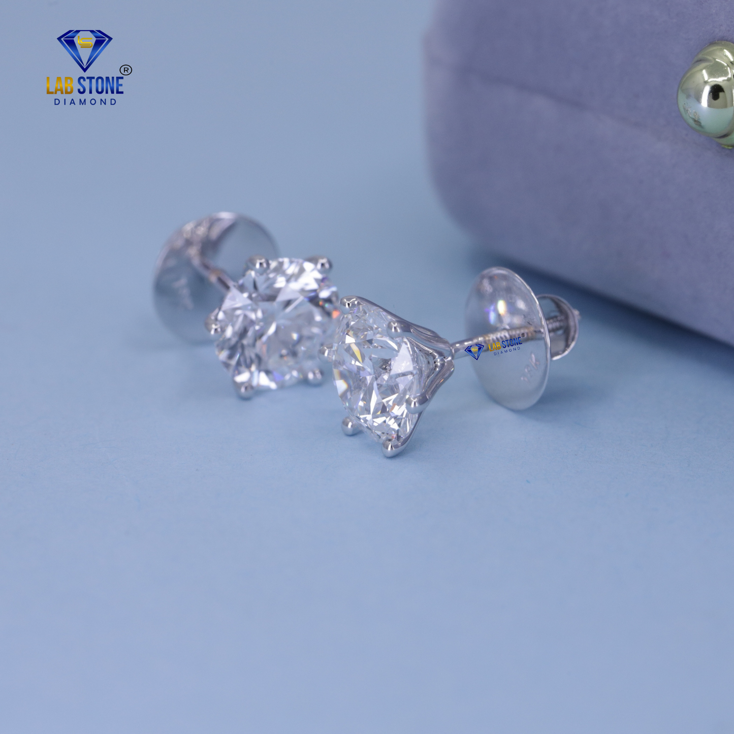 1.60 TDW Round Cut Diamond Stud Earrings