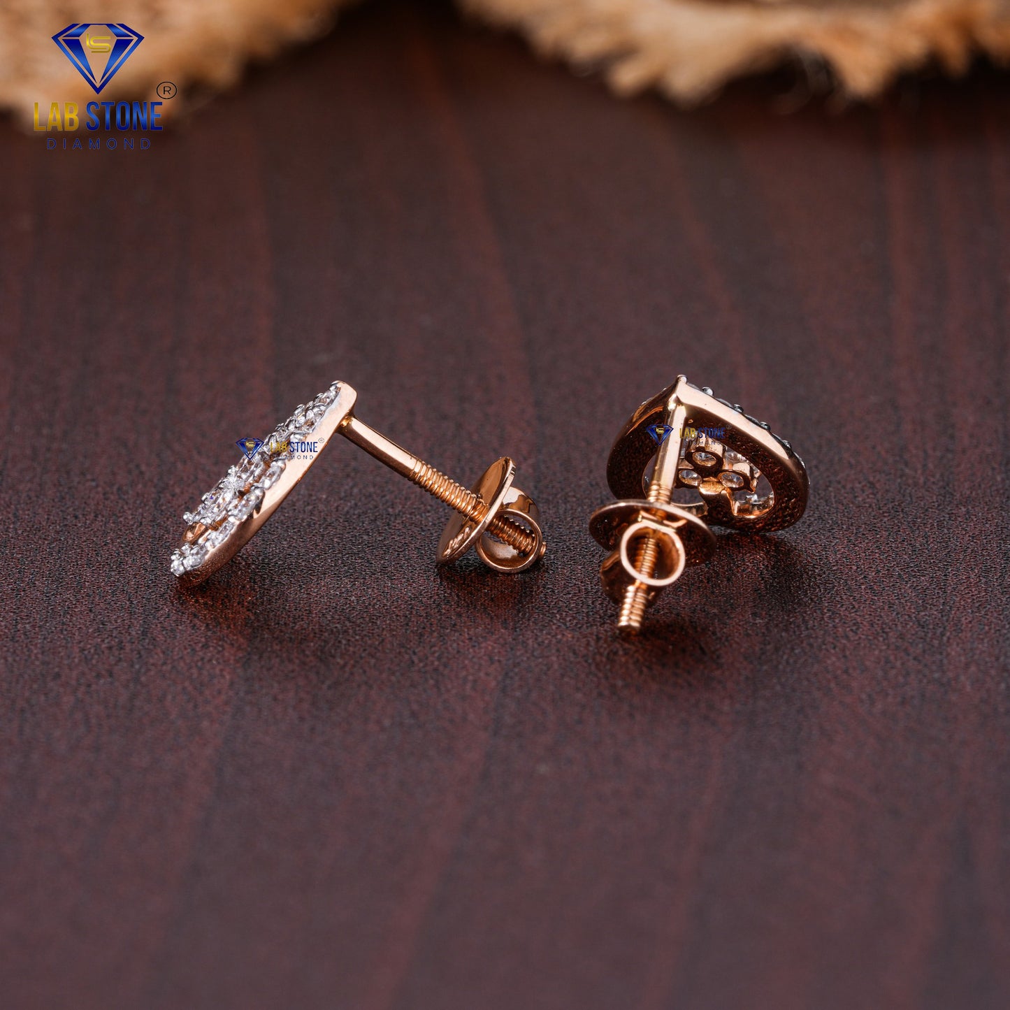 0.43 TDW Round Cut Diamond Stud Earring