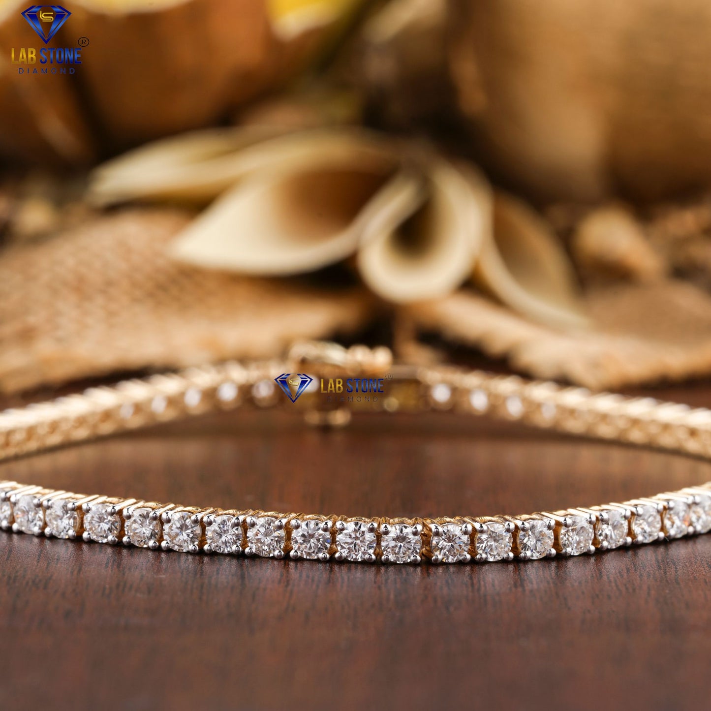 2.84 TDW Round Cut Diamond Tennis Bracelet