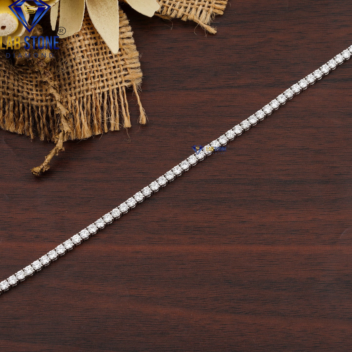 5.20 TDW Round Cut Diamond Tennis Bracelet