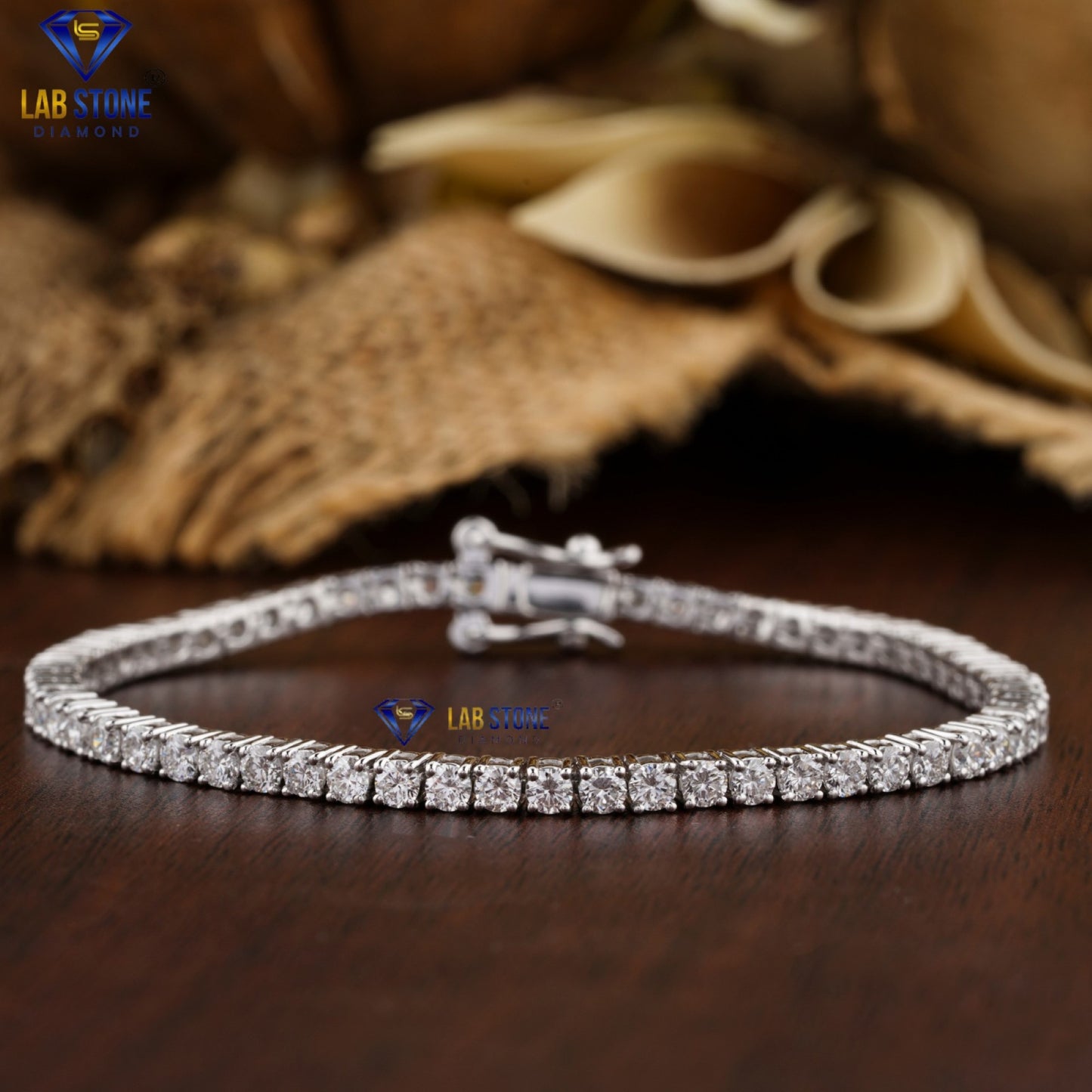 8.84 TDW Round Cut Diamond Tennis Bracelet
