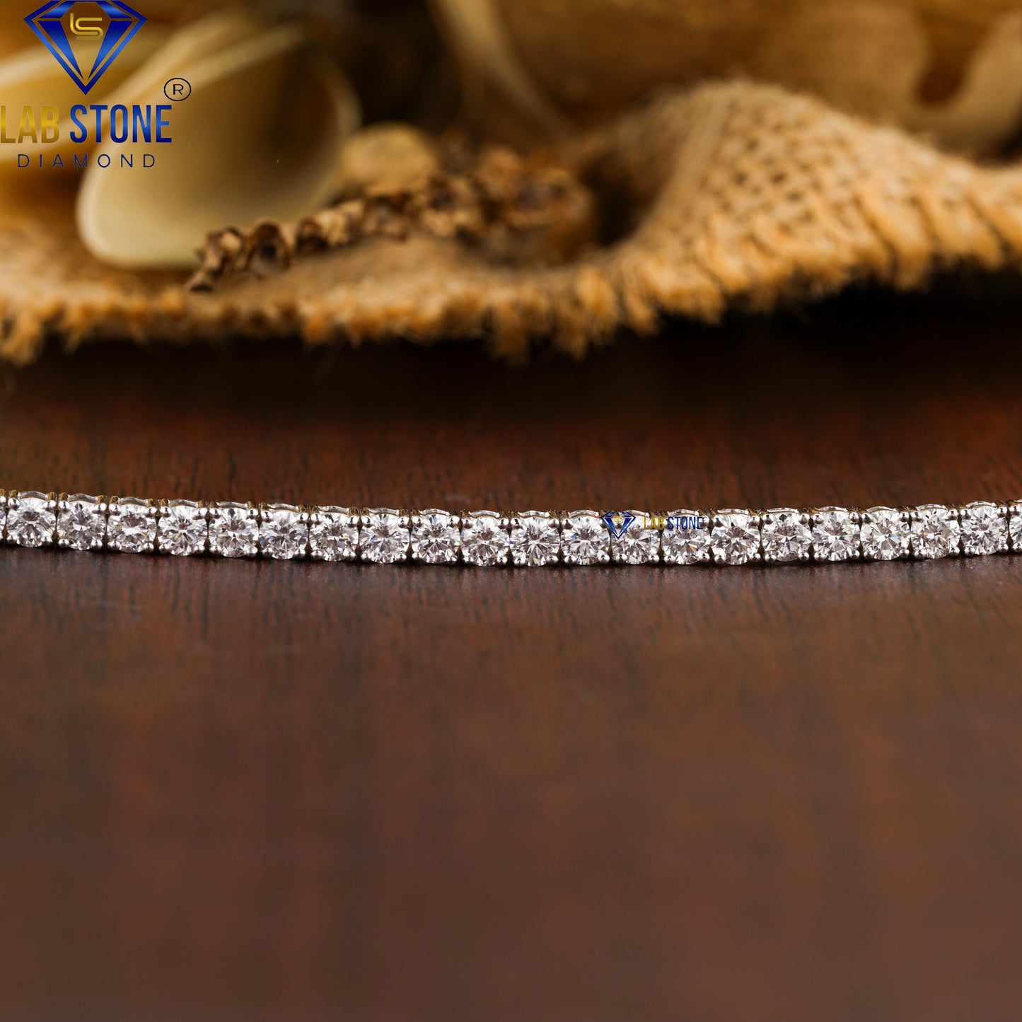 1.90 TDW Round Cut Diamond Tennis Bracelet