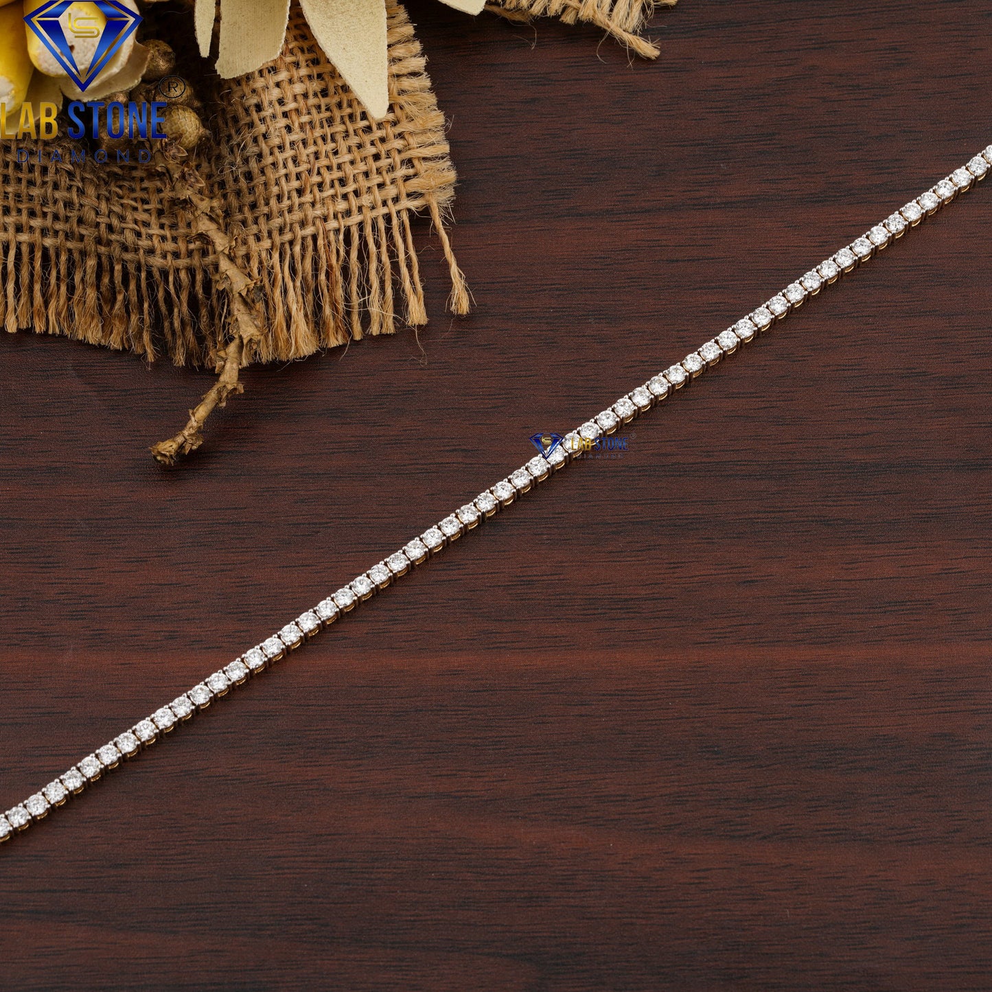 4.00 TDW Round Cut Diamond Tennis Bracelet