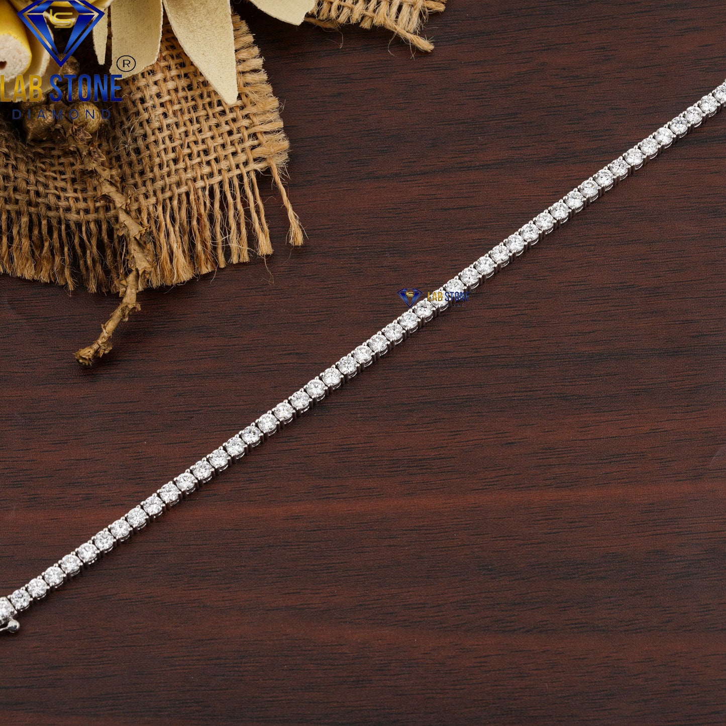 4.60 TDW Round Cut Diamond Tennis Bracelet