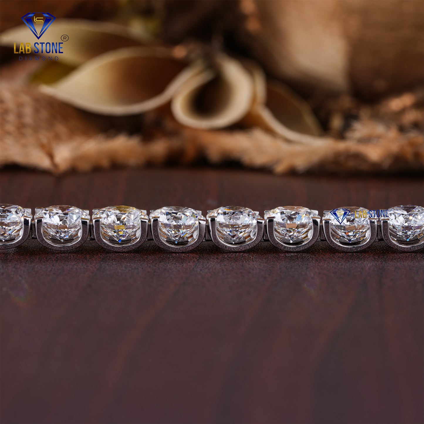 26.80 TDW Round Cut Diamond Tennis Bracelet