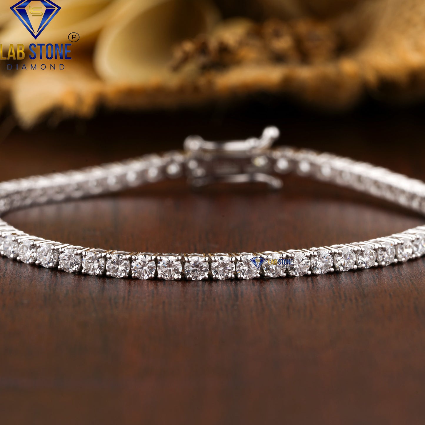 1.90 TDW Round Cut Diamond Tennis Bracelet