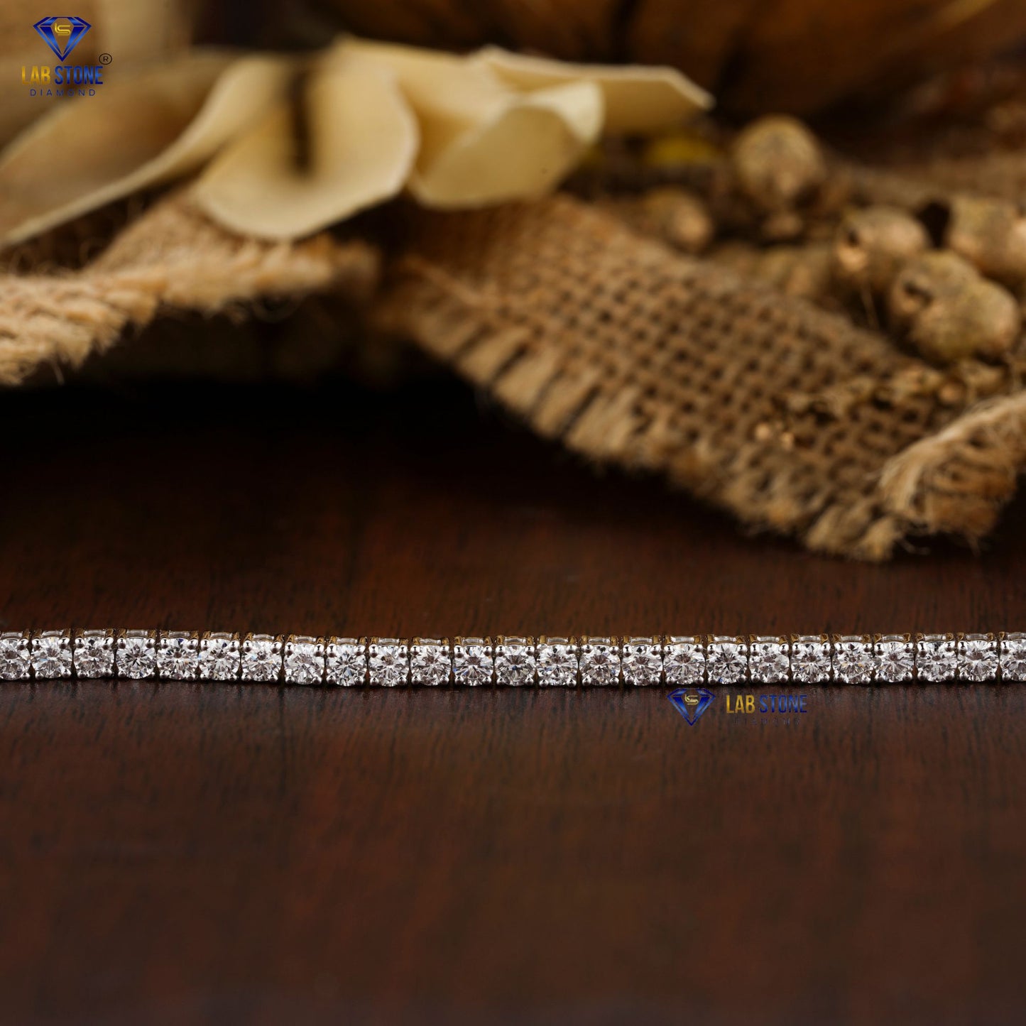 2.62 TDW Round Cut Diamond Tennis Bracelet