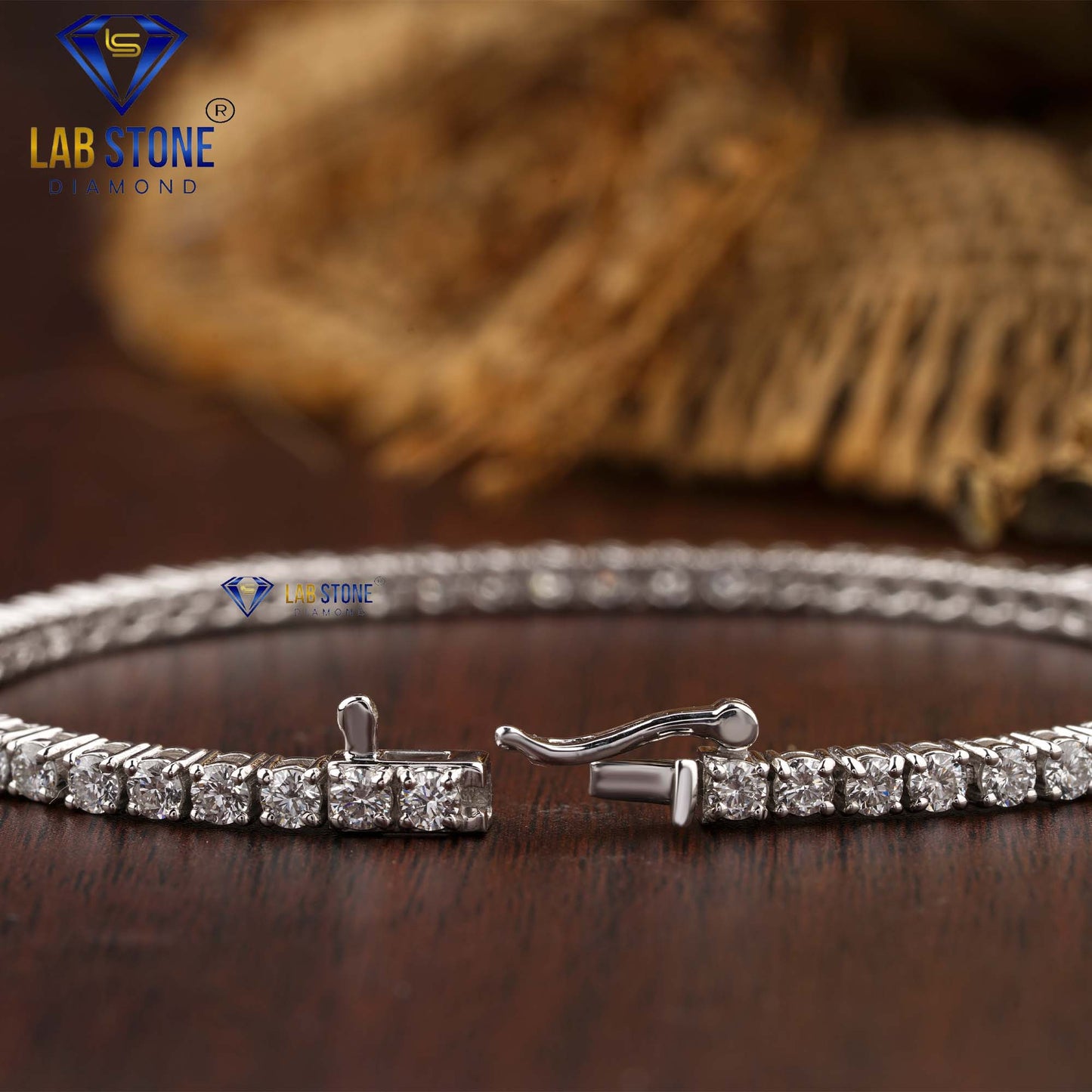4.80 TDW Round Cut Diamond Tennis Bracelet
