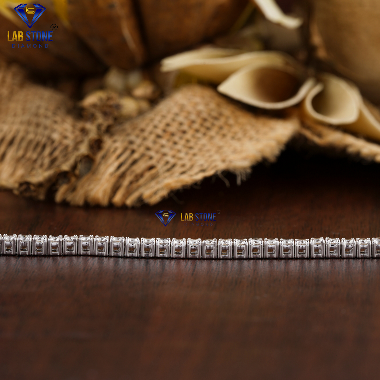 1.82 TDW Round Cut Diamond Tennis Bracelet