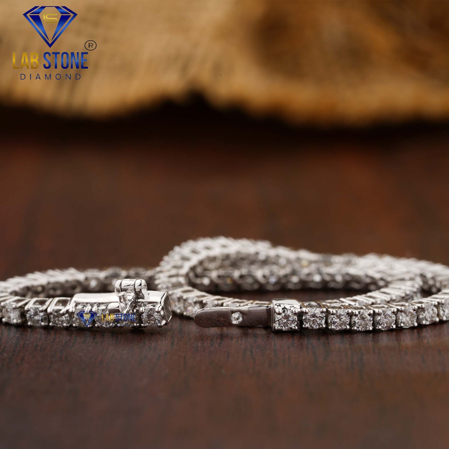 1.80 TDW Round Cut Diamond Tennis Bracelet