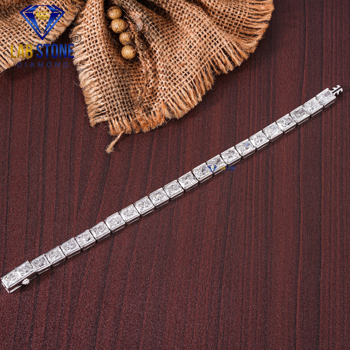 27.16 TDW Radiant Cut Diamond Slider Bracelet