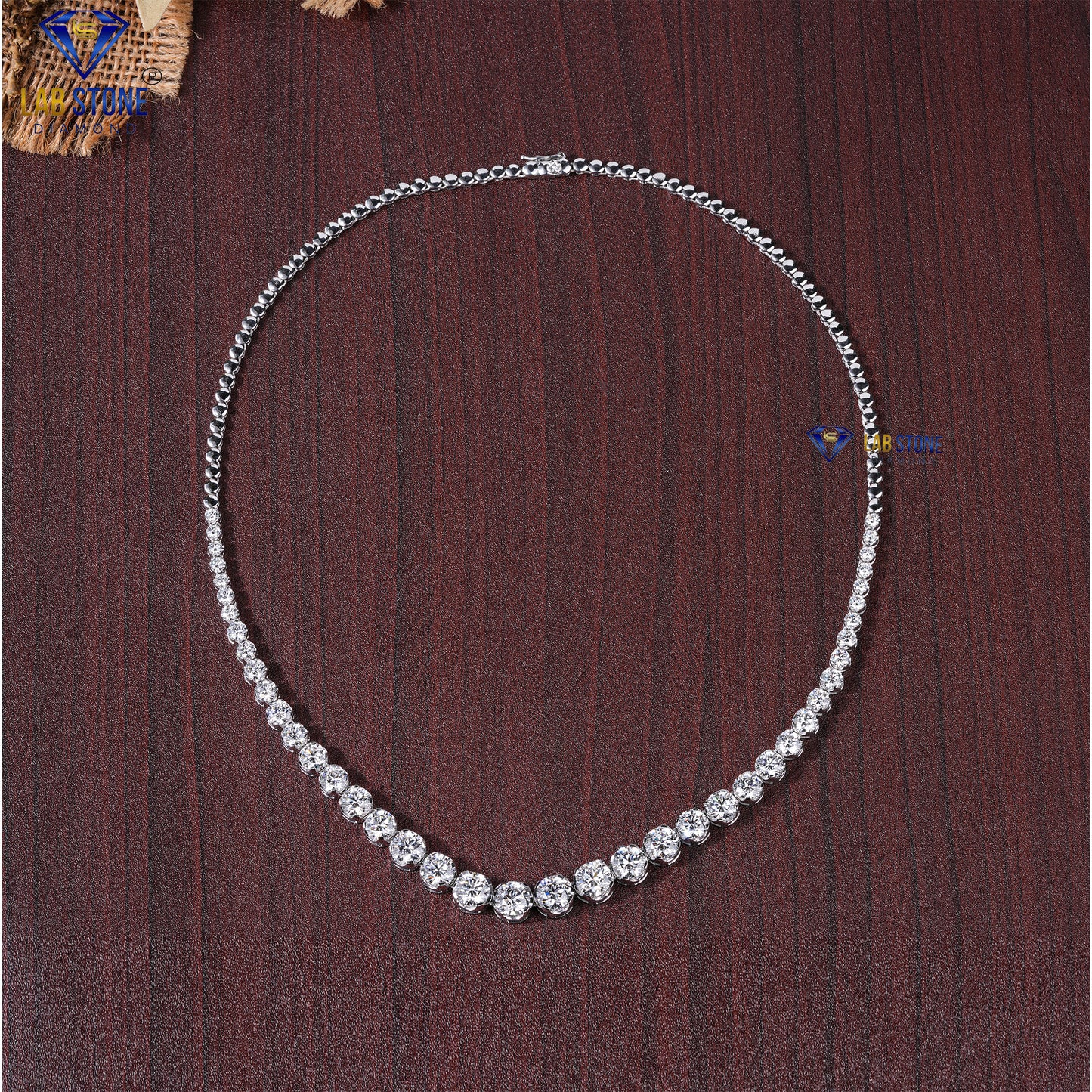 15.66 TDW Round Cut Diamond Women’s Tennis Necklace