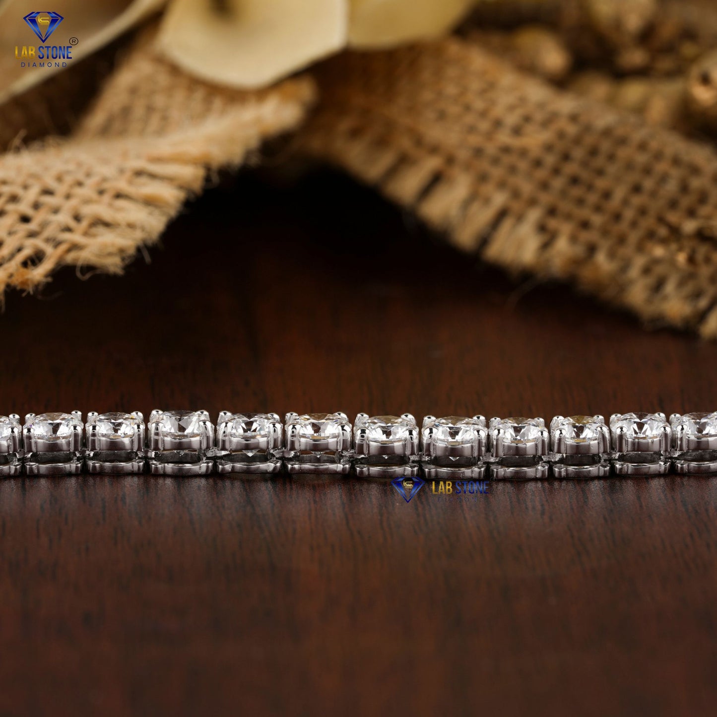 21.50 TDW Round Cut Diamond Tennis Necklace