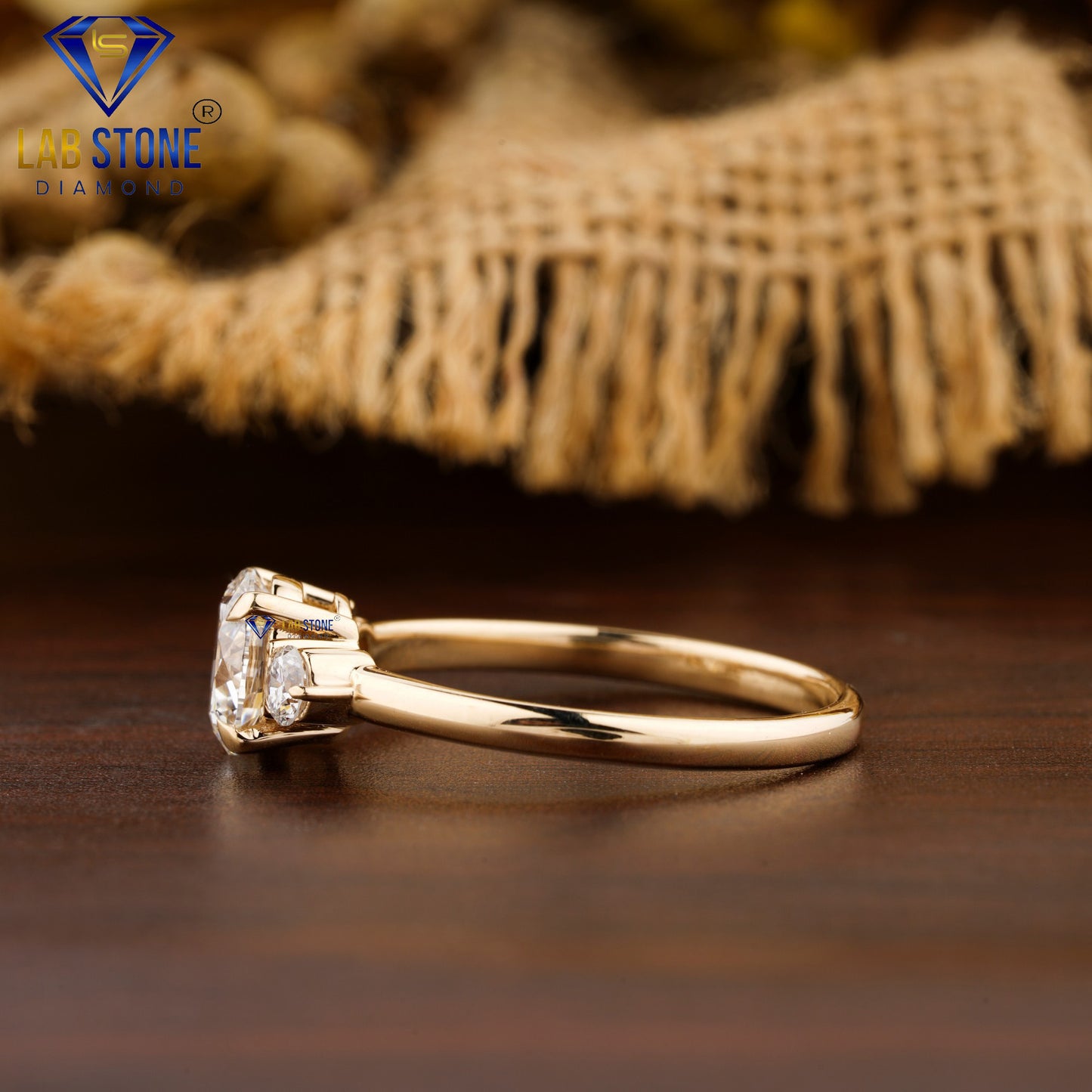 1.66 TDW Round Cut Women’s Three Stone Diamond Ring