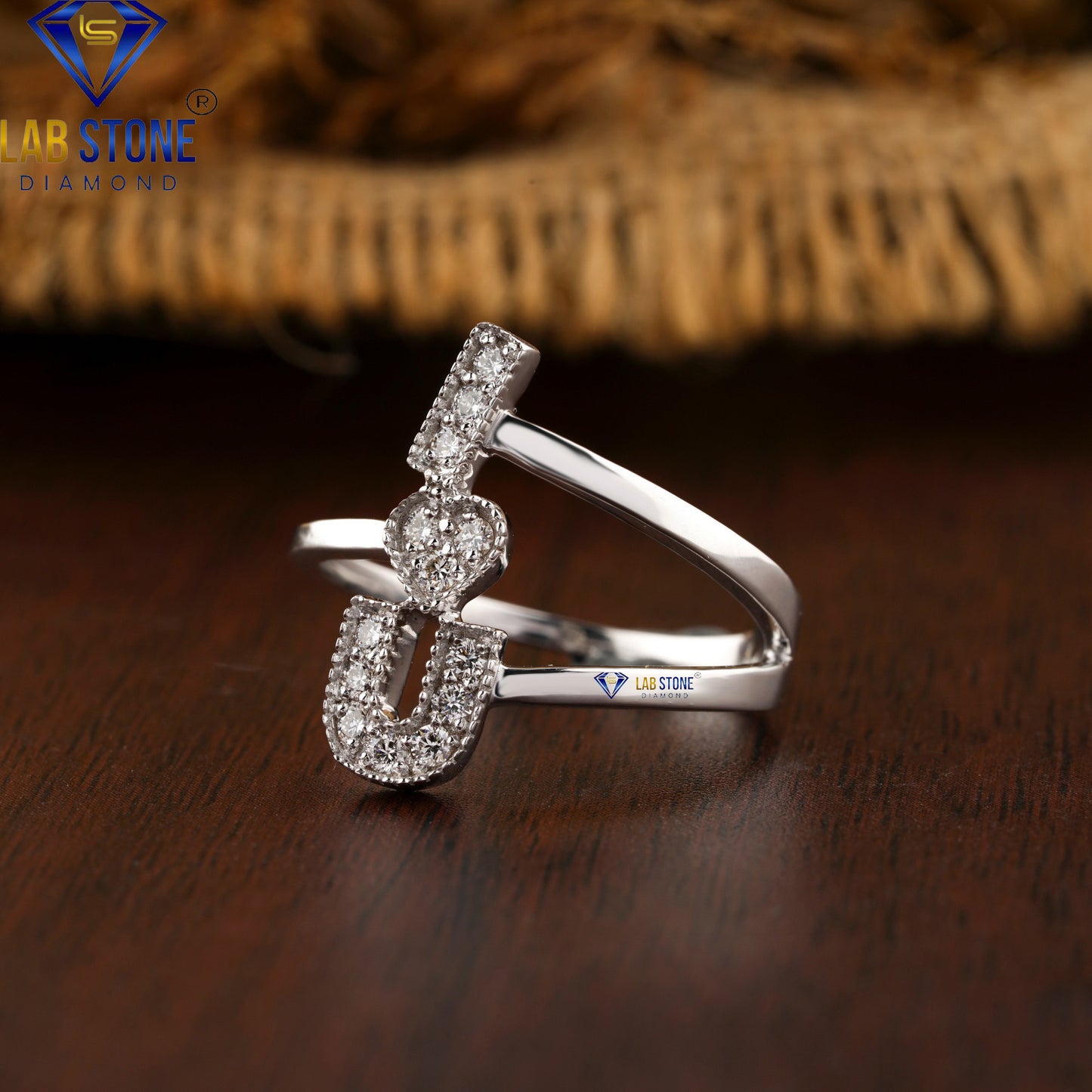 0.18 TDW Round Cut Diamond Women’s Engagement Ring