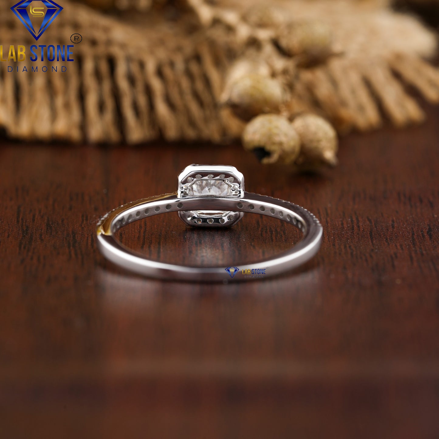 0.73 TDW Cushion & Round Cut Diamond Women’s Engagement Ring