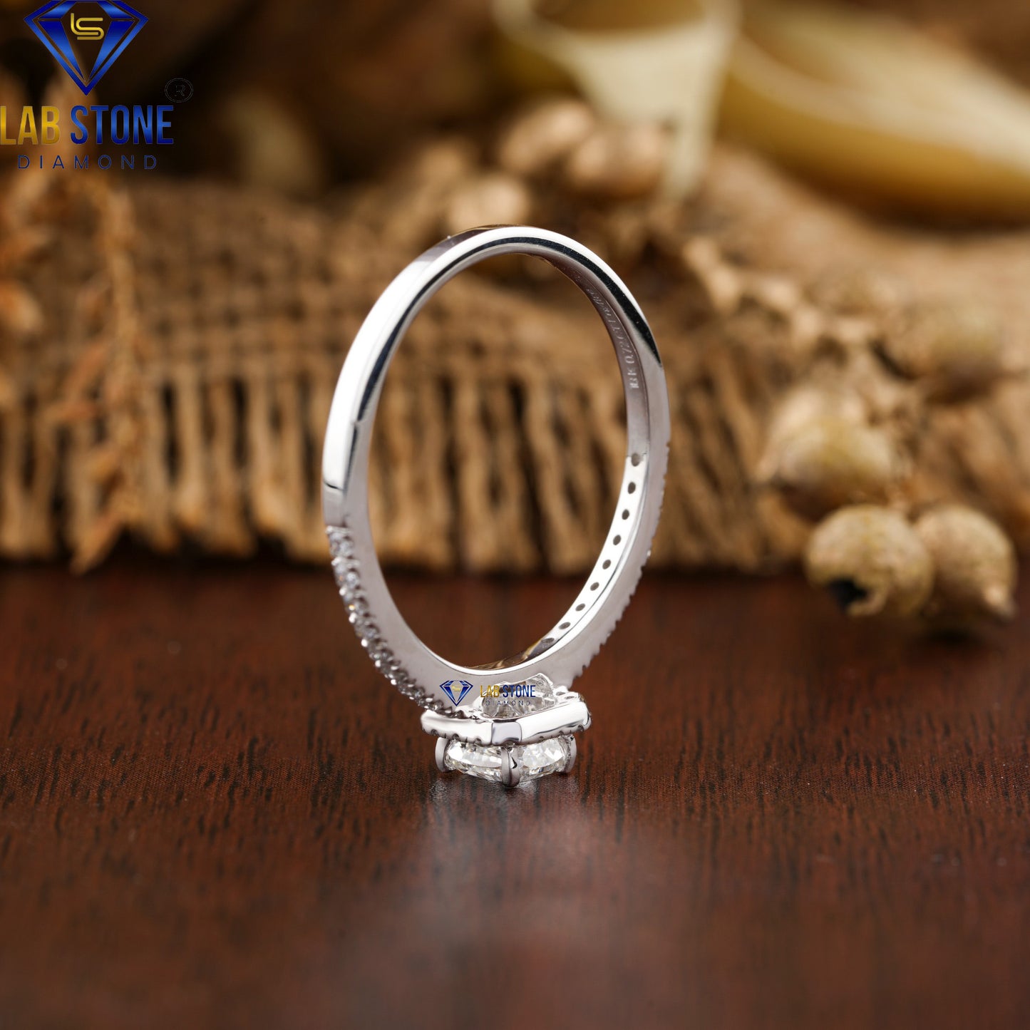 0.73 TDW Cushion & Round Cut Diamond Women’s Engagement Ring