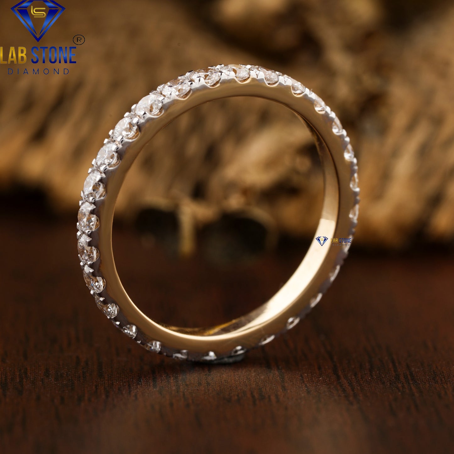 2.62 TDW Radiant & Round Cut Women’s Diamond Ring with Band