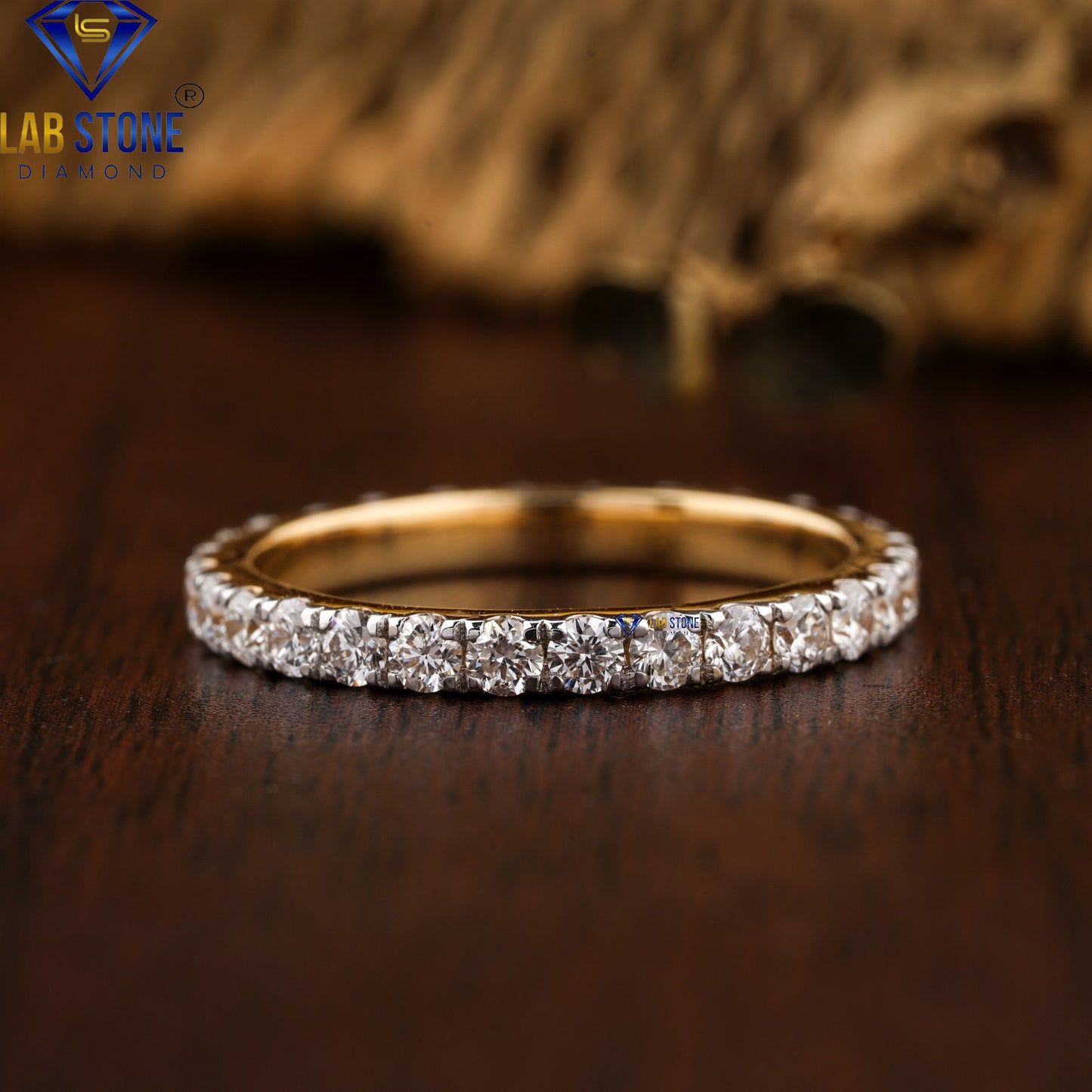 2.62 TDW Radiant & Round Cut Women’s Diamond Ring with Band