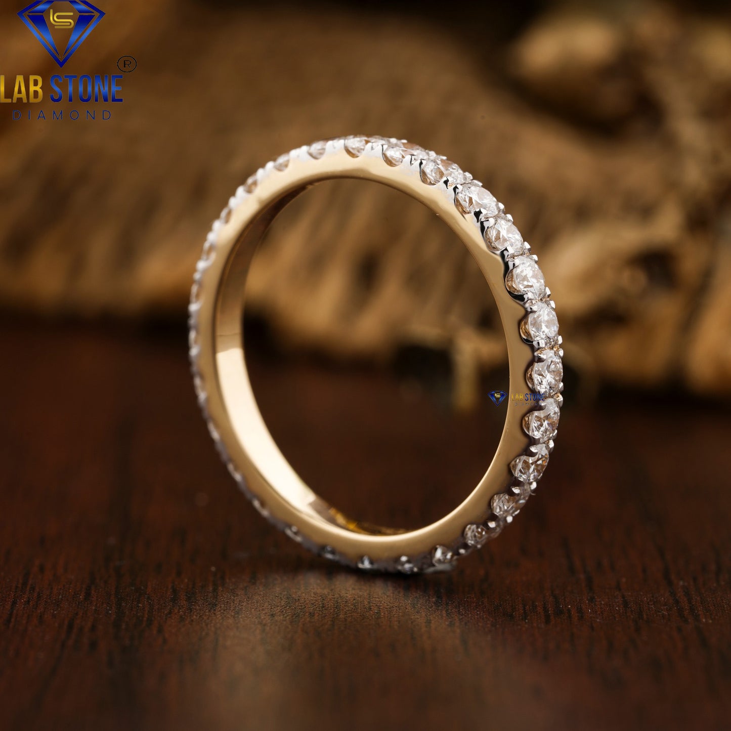 2.62 TDW Radiant & Round Cut Women’s Diamond Ring with Band