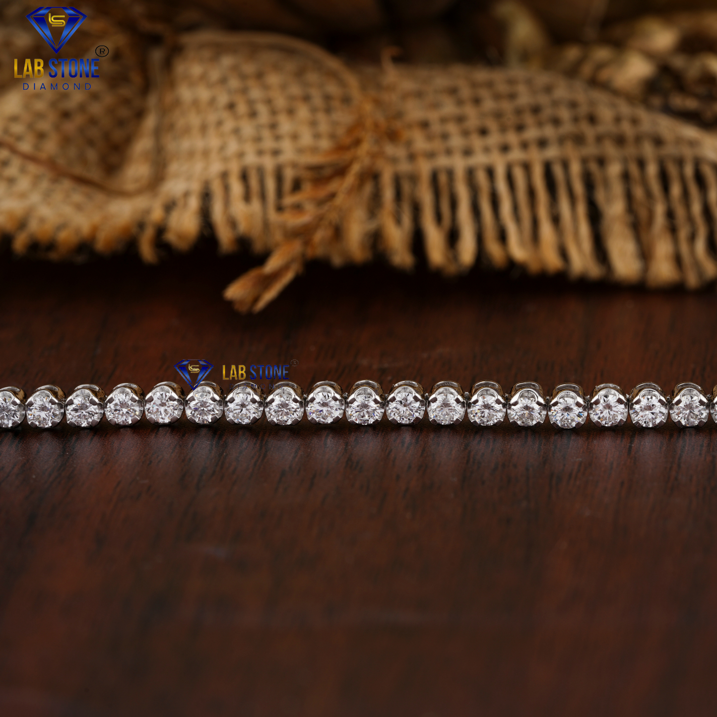 4.66 TDW Round Cut Diamond Tennis Bracelet