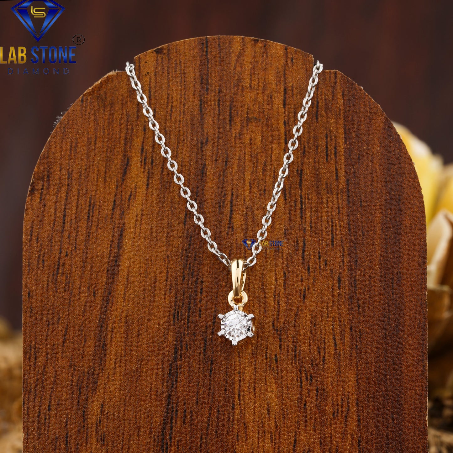 0.09 TDW Round Cut Diamond Solitaire Pendant with Chain