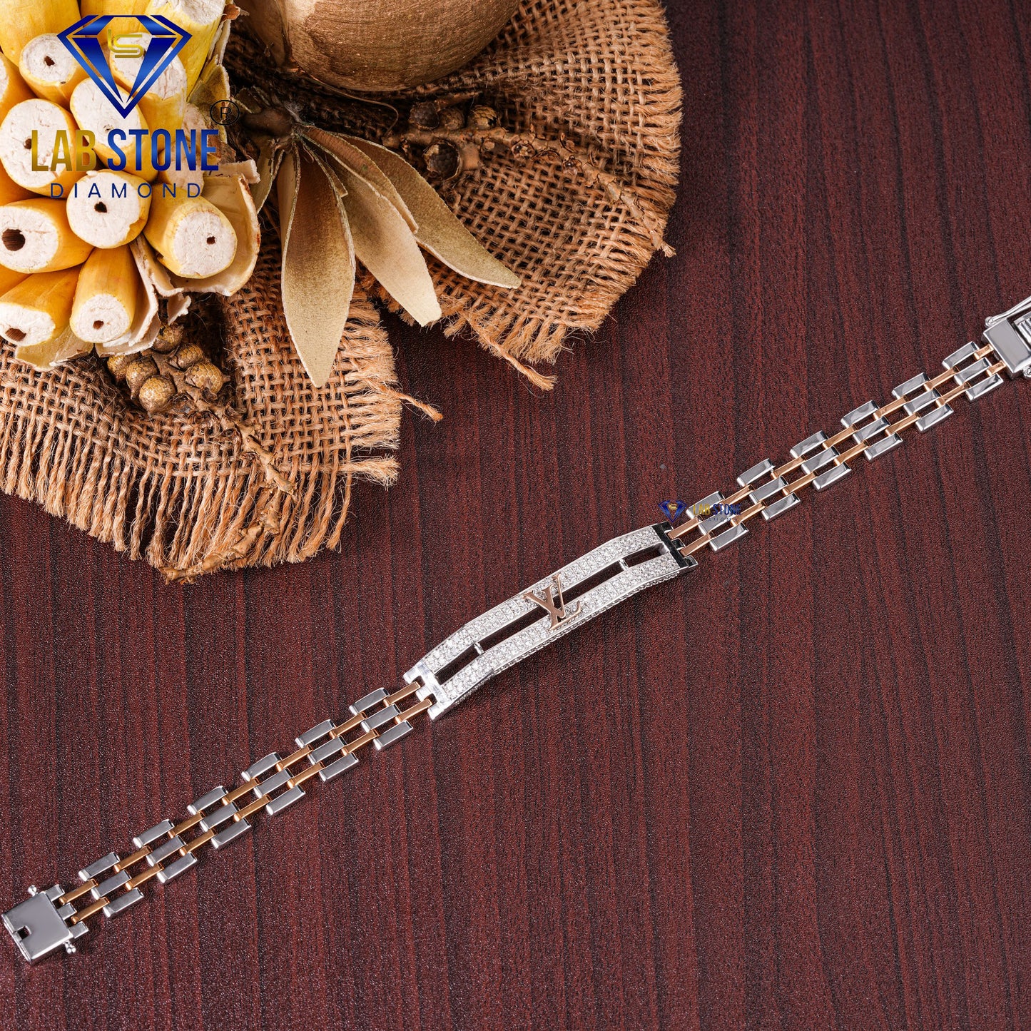 1.36 TDW Round Cut Diamond Slider Bracelet