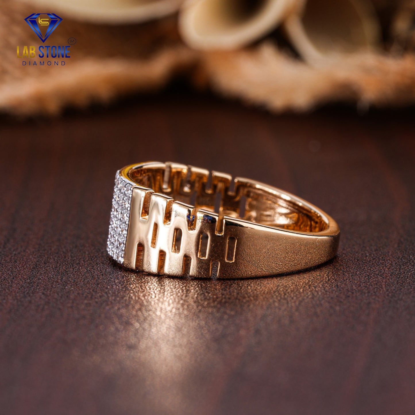 0.30 TDW Round Cut Diamond Men's Engagement Ring