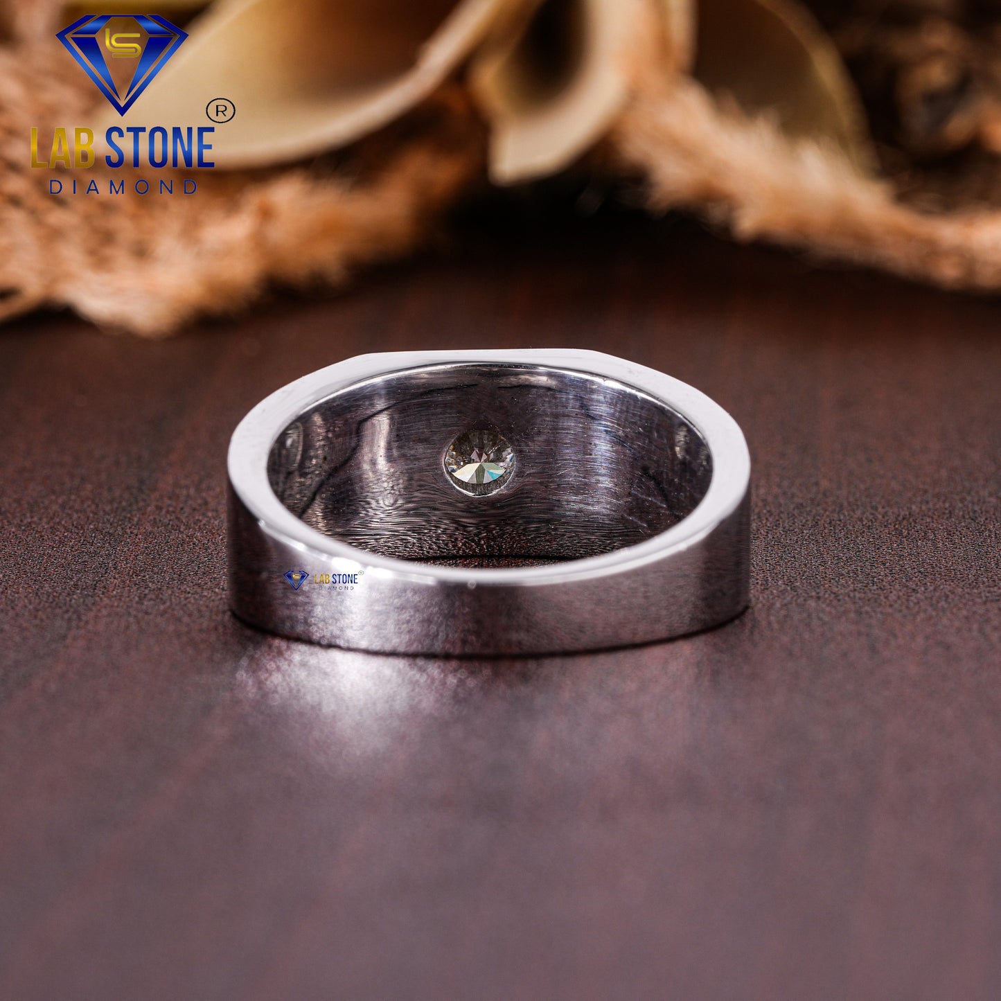 1.08 TDW Round Cut Men’s Diamond Engagement Ring