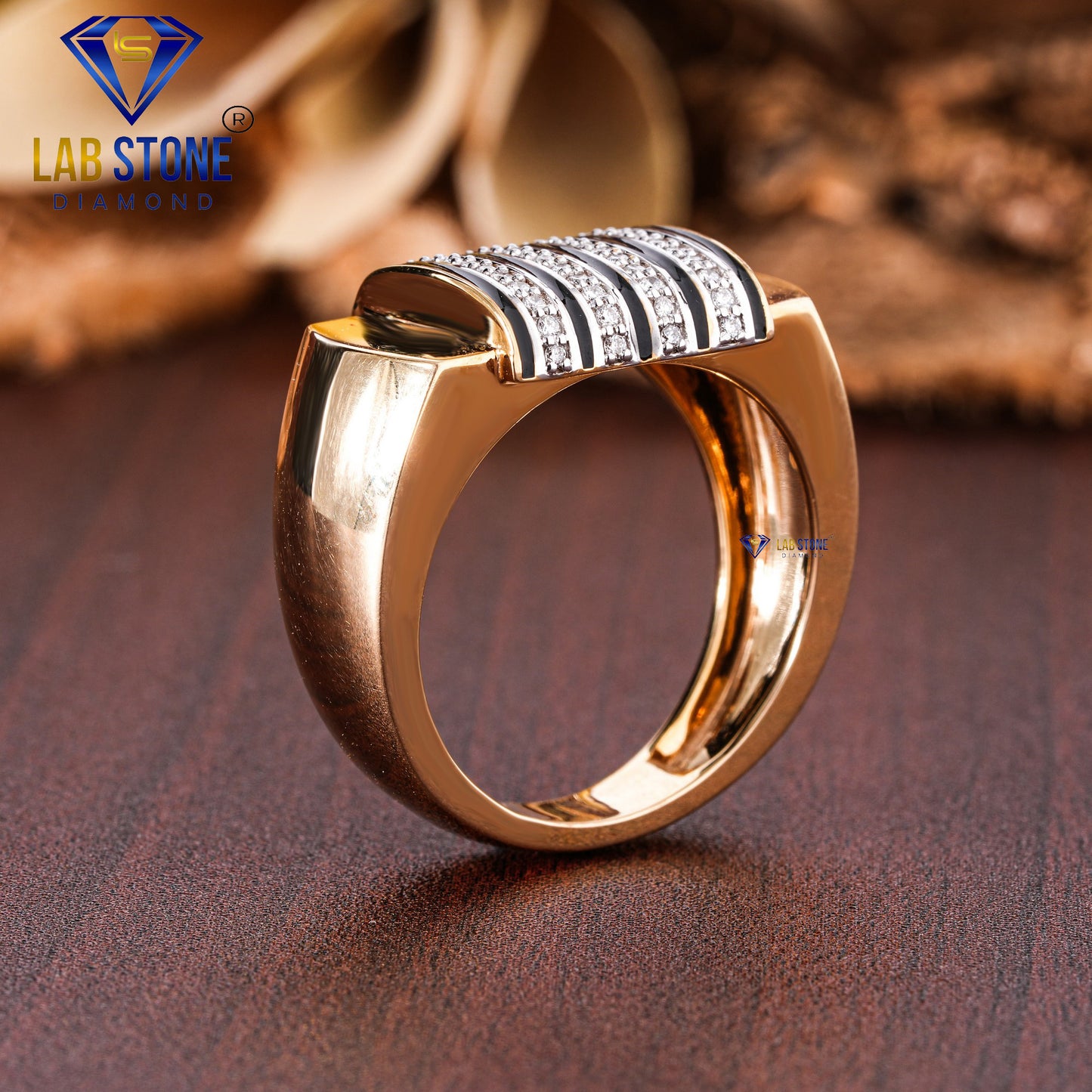 0.26 TDW Round Cut Men’s Engagement Diamond Ring