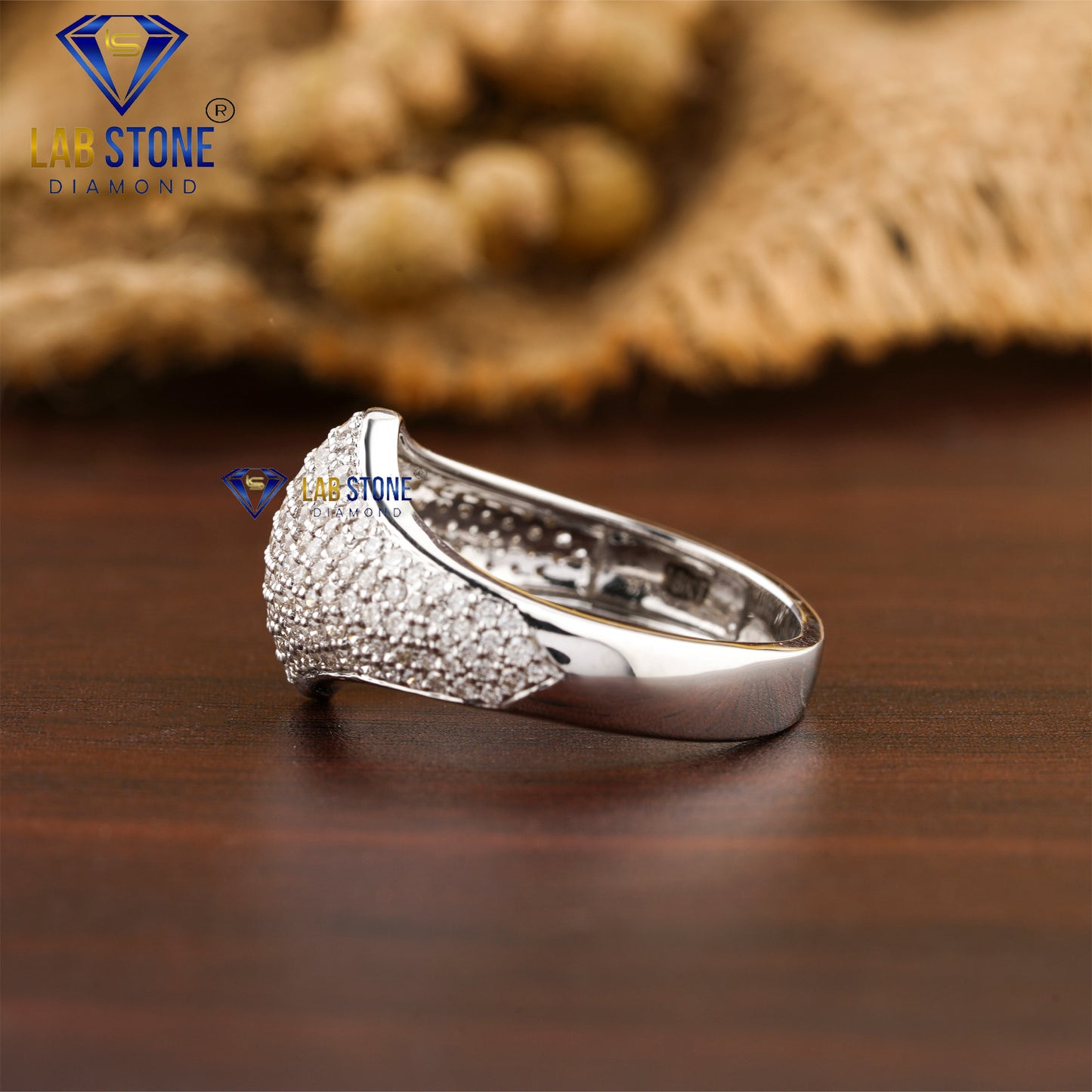 0.66 TDW Round Cut Men’s Engagement Diamond Ring