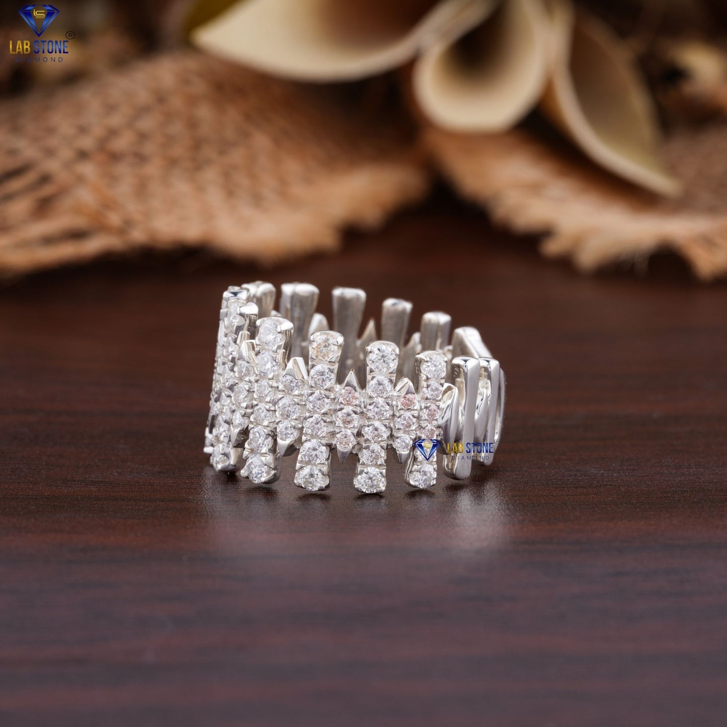 1.46 TDW Round Cut Women's Diamond Band Ring