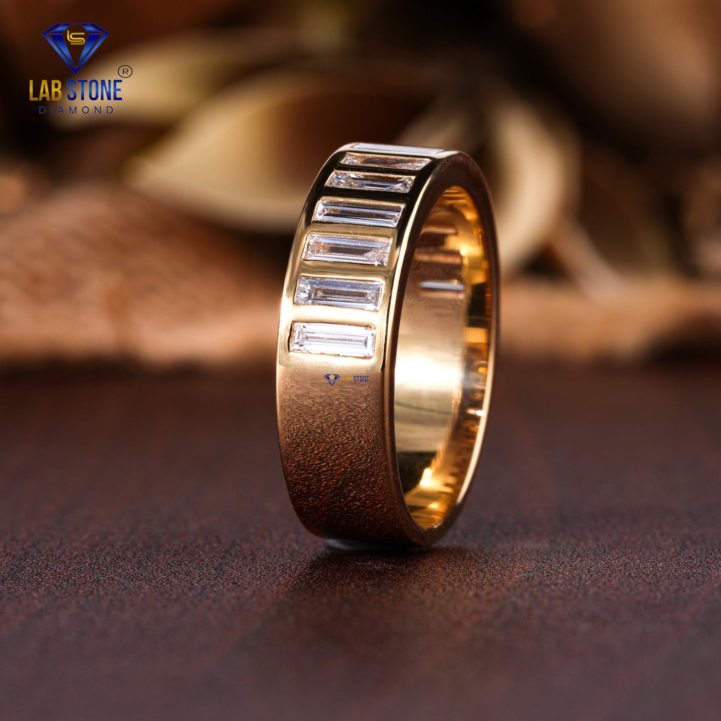 2.60 TDW Baguette Cut Diamond Women's Band