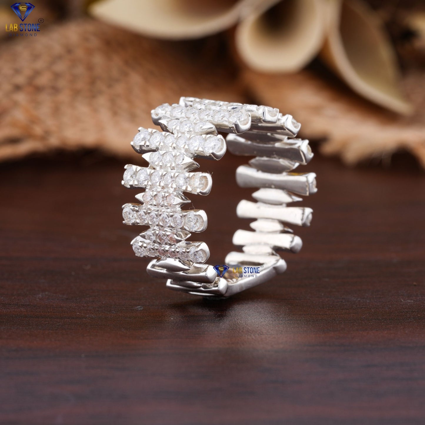 1.46 TDW Round Cut Women's Diamond Band Ring