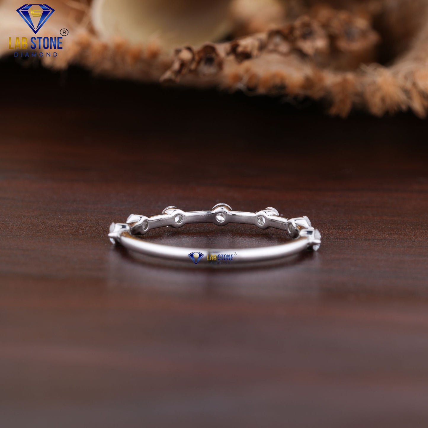 0.24 TDW Round Cut Women's Diamond Band Ring