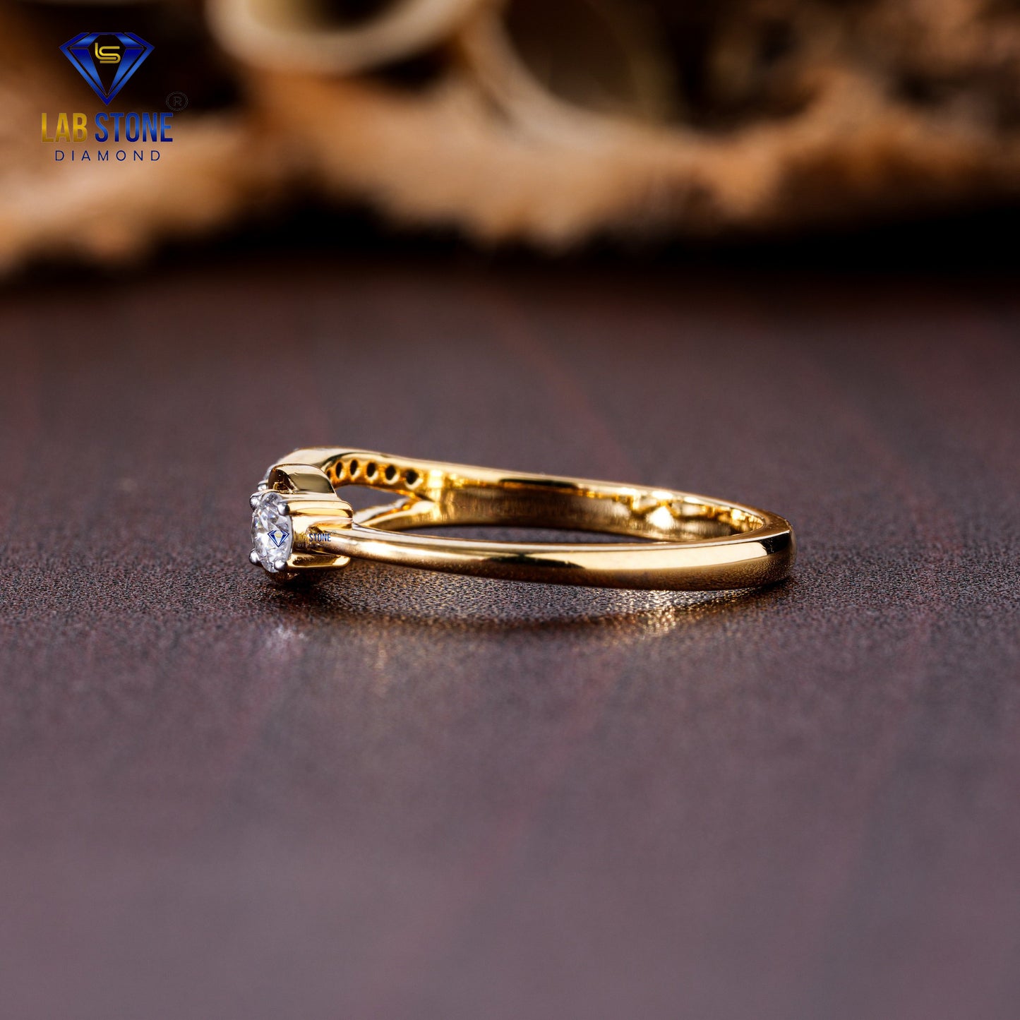 0.14 TDW Round Cut Diamond Engagement Ring